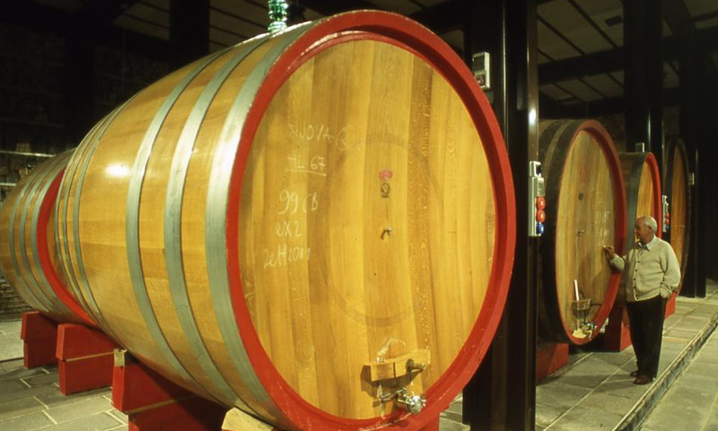 Cantina Case Basse a Montalcino: atto doloso gravissimo, distrutta la produzione 2007-2012 