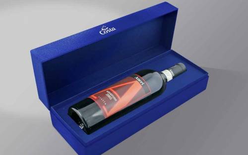 Costa Corciere per i suoi 65 anni regala l'Amarone