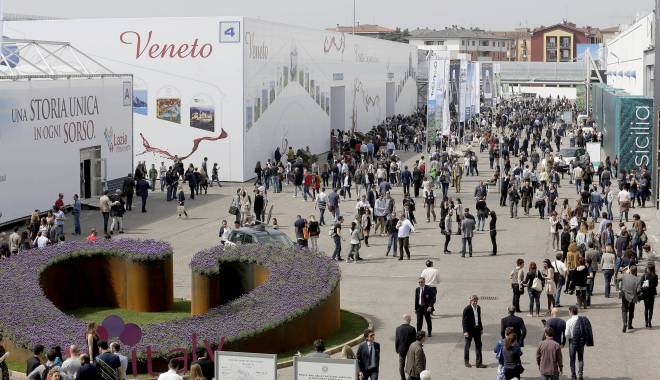 Vinitaly 2014: Renzi lancia la sfida per il mondo del vino