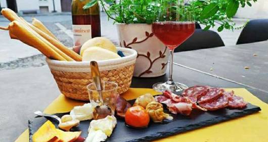 TURISMO ITALIANO 2019  La meta preferita? Le colline del Monferrato  e i suoi vini