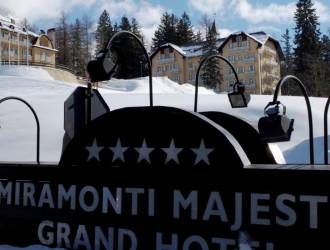 L'entrata del Miramonti Majestic Grand Hotel di Cortina d’Ampezzo 