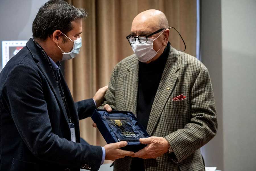 Gian Marco Centinaio ai Vignaioli FIVI: urge una revisione della rappresentatività nei Consorzi