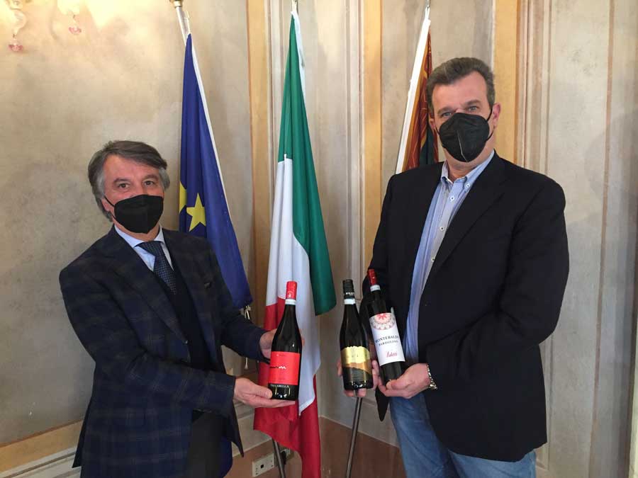 Prime bottiglie DOC del Montebaldo valgono già 4 milioni e promuovono il territorio assieme all'Unione Montana