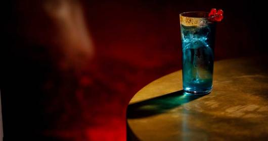 Il twist del Bloody Mary nel drink BLUE-BLOODED MARY di Sabina Yausheva, bar manager del DRY MILANO
