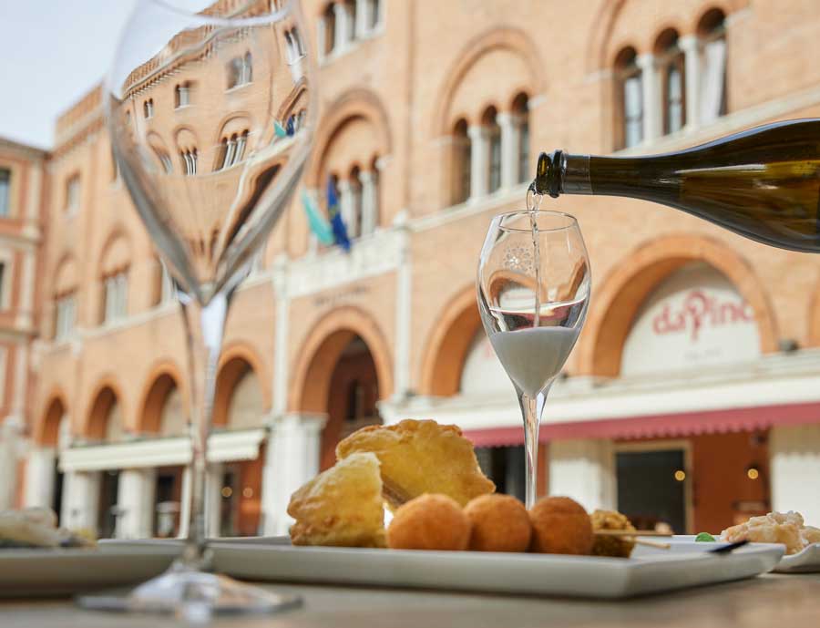 TREVISO HA UNA CASA DEL PROSECCO: AI SOFFIONI
