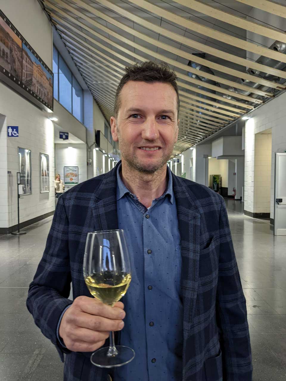 FIVI e CEVI: l'Europa lavori per semplificare le vendite a distanza di vino