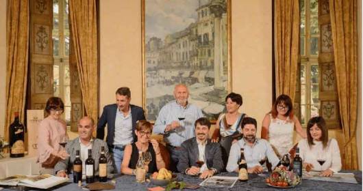 Tommasi si conferma eccellenza dell'enologia Italiana con prestigiosi riconoscimenti e apre il Wine Club con una raffinata selezione dei migliori prodotti e privilegi esclusivi.