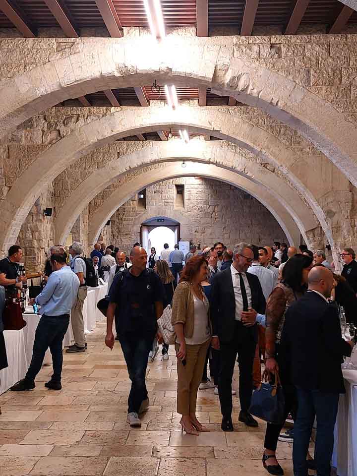 Chiude i battenti l'intensa edizione di Radici del Sud, con la premiazione, il salone e la festa dei i vini vincitori