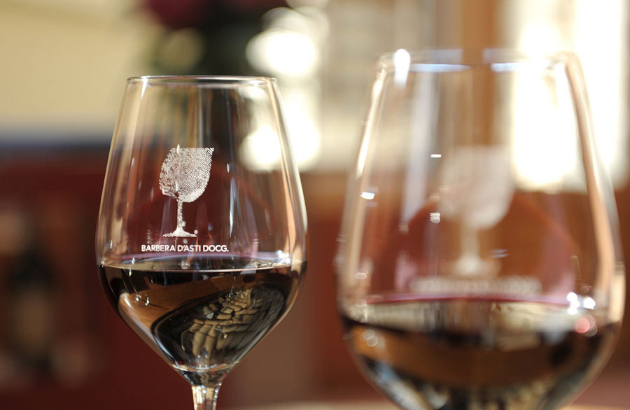 NEL 2024 IL CONSORZIO BARBERA D'ASTI E VINI DEL MONFERRATO PORTA IN ITALIA E NEL MONDO IL MEGLIO DELLA PRODUZIONE ENOICA PIEMONTESE