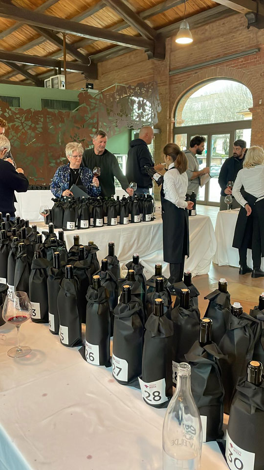 ASSAGGIO ALLA CIECA E CONFRONTO TRA I PRODUTTORI DEI NIZZA DOCG SULLE ANNATE CHE USCIRANNO SUL MERCATO NEL 2024