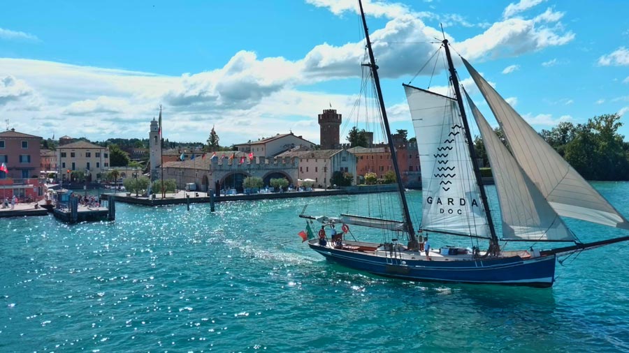 CONSORZIO GARDA DOC | IL VINO SI RACCONTA CON NUOVI LINGUAGGI